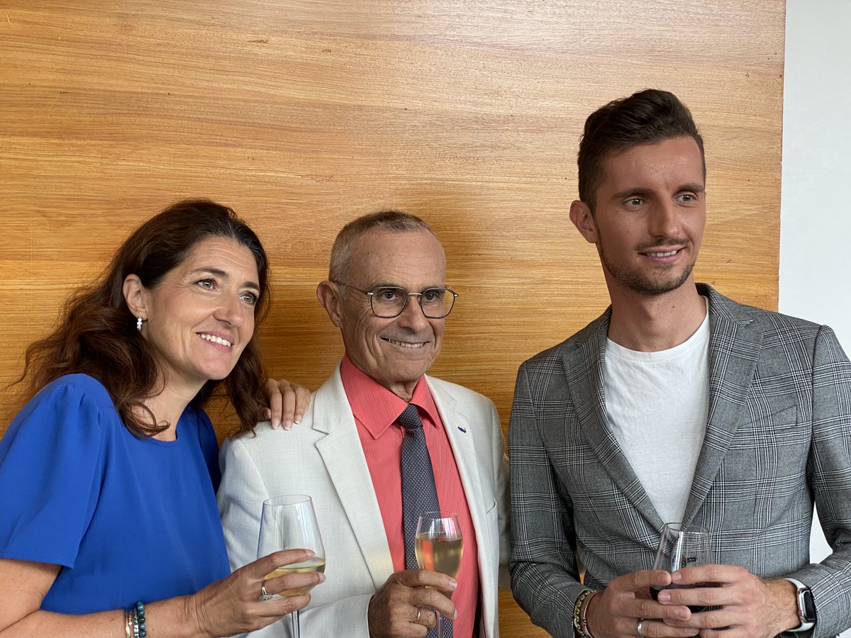 toutouie's tweet photo. Souvenirs en images de l'émission produite par Tout'Ouie pour l'@APAJH. Un événement réalisé en direct du Studio 104 de la Maison de la Radio et de la Musique !

Le replay est disponible ici : https://t.co/dvJjP72OJD

@DucheminRapha @RomainAMBRO @gdarrieussecq https://t.co/bcU4MRAqwf