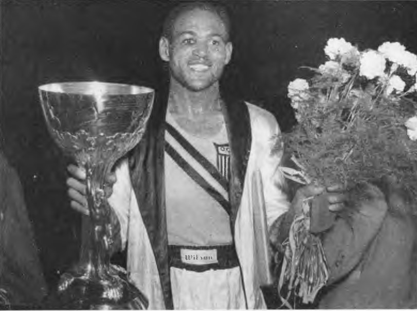 LeannaScachetti's tweet photo. Saturday Norvel Lee's life will be permanently honored in his birthplace. This #Olympian, #Veteran, #TuskegeeAirman, mentor, husband, father will get a historical marker in #BotetourtCounty https://t.co/bbBU41HT5n