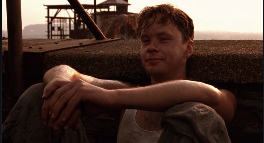 0nlyFilms's tweet photo. On the roof, prisoners drink Stroh beer.
.
.
.
#shwshankredumption #movie #series #onlyfilms #prison #prisoners #andydufresne #best #amazing #follow4followback #likeforlike #foryoupage #foryou #followme #follow #everything #about #moviescenes https://t.co/8bYbck1cPd