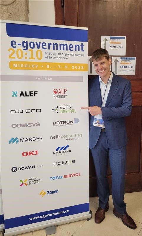 BornDigital_AI's tweet photo. Thanks for the opportunity to speak at the @EgovernmentMag Conference - the most crucial event on public sector digitization in the CZ 🇨🇿 

🤖Together with @Praha_8 we presented the virtual assistant solution we developed for the local building authority! 
#Microsoft #BornDigital https://t.co/EJNvdkQEcf