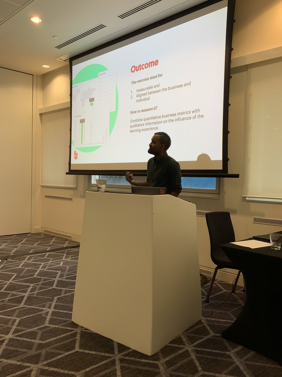 Leading indicators of engagement is typically where we stop in learning <a href="/ThatNelsonDude/">Nelson Sivalingam</a> says. However we aren’t so good at going beyond for outcomes. Value proposition in the canvas supports both the employee &amp; biz ‘value’. Qual data needed to surface the narrative #learninglive