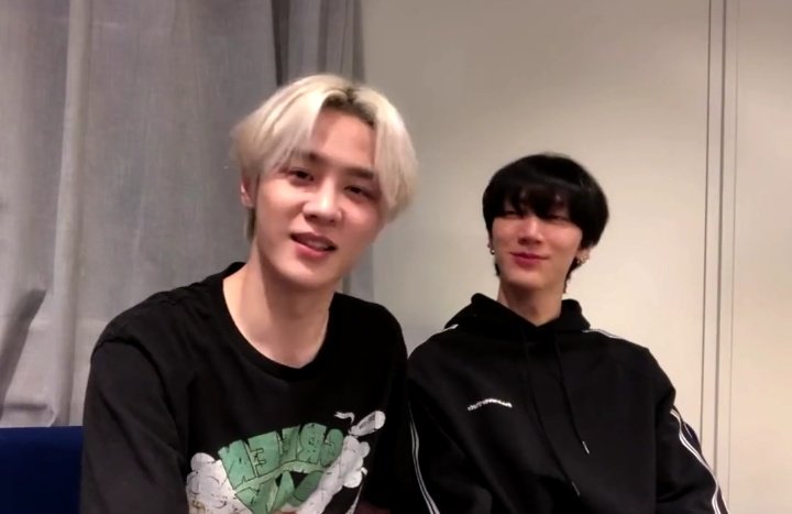woonieIuv's tweet photo. kun diciendo que el title track de este nuevo álbum es muy bueno, pero que todos los title tracks de wayv son buenos. dijo que está vez probaron muchos estilos nuevos y diferentes que no habían probado antes y que todavía no terminaron de grabar el álbum.

WAYV COMEBACK ES REAL https://t.co/jZKg5p0vl9