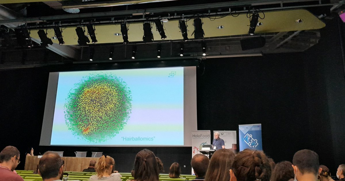 Prof. Torgeir Hvidsten opened the Technical/Methodological perspectives section in <a href="/AppliedHoloConf/">Applied Hologenomics Conference 2024</a>. Read the methods first 😉

Exciting to listen all talks in this section!