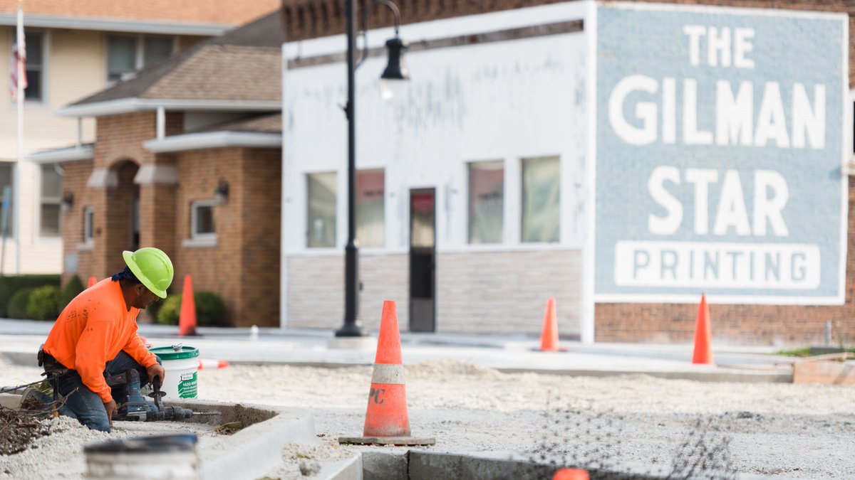 piggusheng's tweet photo. Progress continues in the City of Gilman’s historic downtown district.

A large portion of this transformational project is funded through IDOT’s Illinois Transportation Enhancement Program (ITEP) Grant Program in which our team was able to secure a $2,000,000 for the City. https://t.co/VLBFVhE6aP