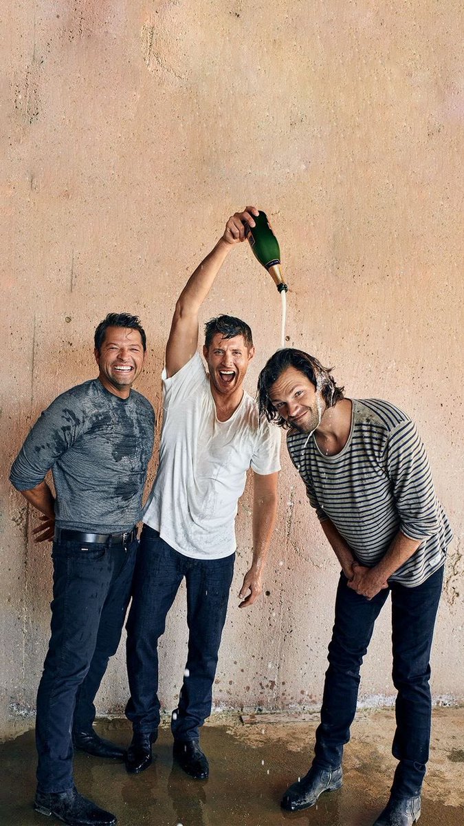 matthewlax_'s tweet image. ~ 𝕎𝕖𝕝𝕝, 𝕔𝕒𝕝𝕝 𝕚𝕥 𝕡𝕖𝕣𝕤𝕠𝕟𝕒𝕝 𝕖𝕩𝕡𝕖𝕣𝕚𝕖𝕟𝕔𝕖. ℕ𝕠𝕓𝕠𝕕𝕪 𝕘𝕖𝕥𝕤 𝕥𝕙𝕒𝕥 𝕒𝕟𝕘𝕣𝕪 𝕦𝕟𝕝𝕖𝕤𝕤 𝕥𝕙𝕖𝕪’𝕣𝕖 𝕥𝕒𝕝𝕜𝕚𝕟𝕘 𝕒𝕓𝕠𝕦𝕥 𝕥𝕙𝕖𝕚𝕣 𝕠𝕨𝕟 𝕗𝕒𝕞𝕚𝕝𝕪.