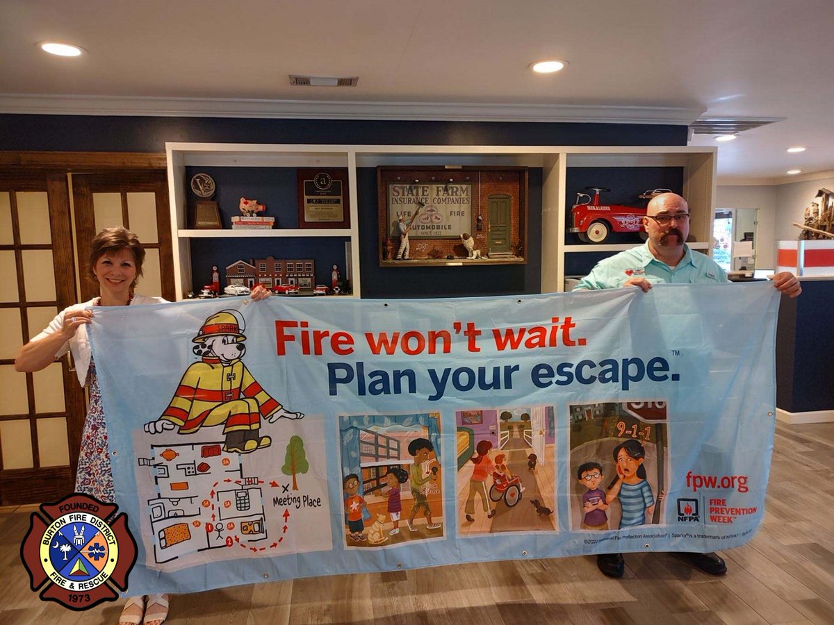 BurtonFD_SC's tweet photo. Though Fire Prevention Week is a few weeks away, #BurtonFD is preparing for this important time now. We thank our local @StateFarm for their continuous support for our community programs. From smoke alarms, to the #JACOBkit, "Like a good neighbor, State Farm has been there!" https://t.co/m8Po7PJM2M