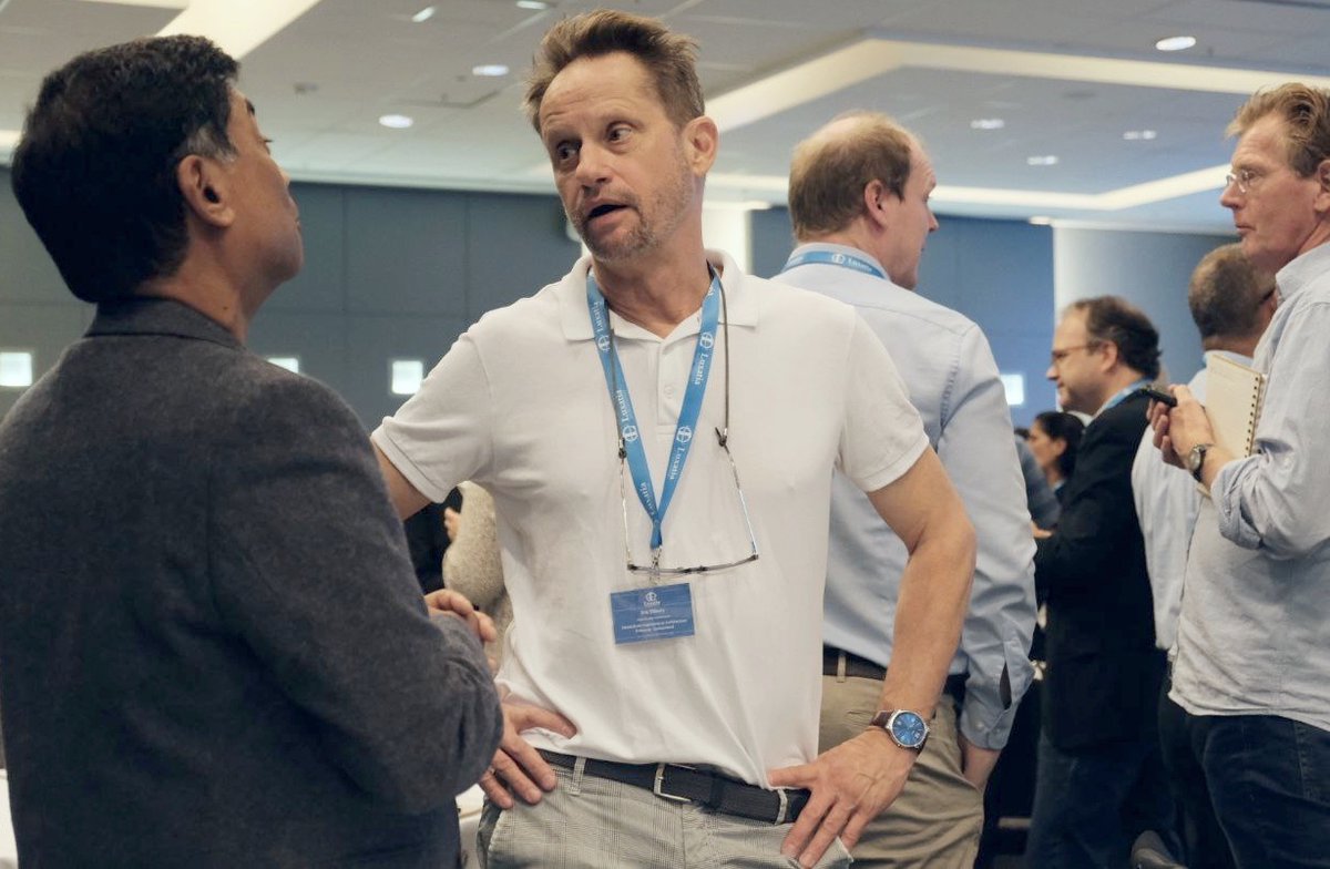 Luxatia_intl's tweet photo. Are you ready to exchange business cards & form new relationships? Take a look at scenes from our signature “Breaking the Ice” speed #networkingsession at today`s 7th Innovative Learning Spaces Hybrid Summit! #LearningSpace2022 #Edtech #LearningSpaces #EducationSummit #Networking https://t.co/gaBfq9Vz18