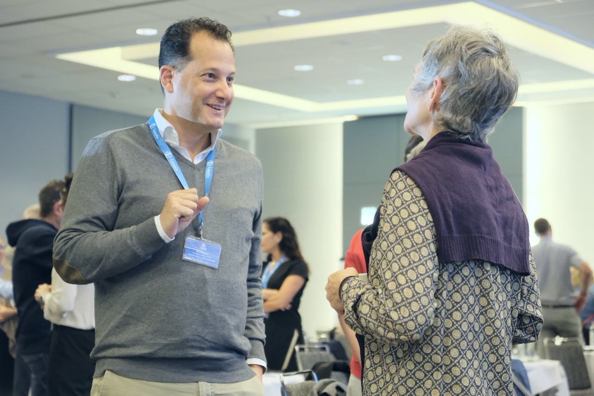 Luxatia_intl's tweet photo. Are you ready to exchange business cards & form new relationships? Take a look at scenes from our signature “Breaking the Ice” speed #networkingsession at today`s 7th Innovative Learning Spaces Hybrid Summit! #LearningSpace2022 #Edtech #LearningSpaces #EducationSummit #Networking https://t.co/gaBfq9Vz18