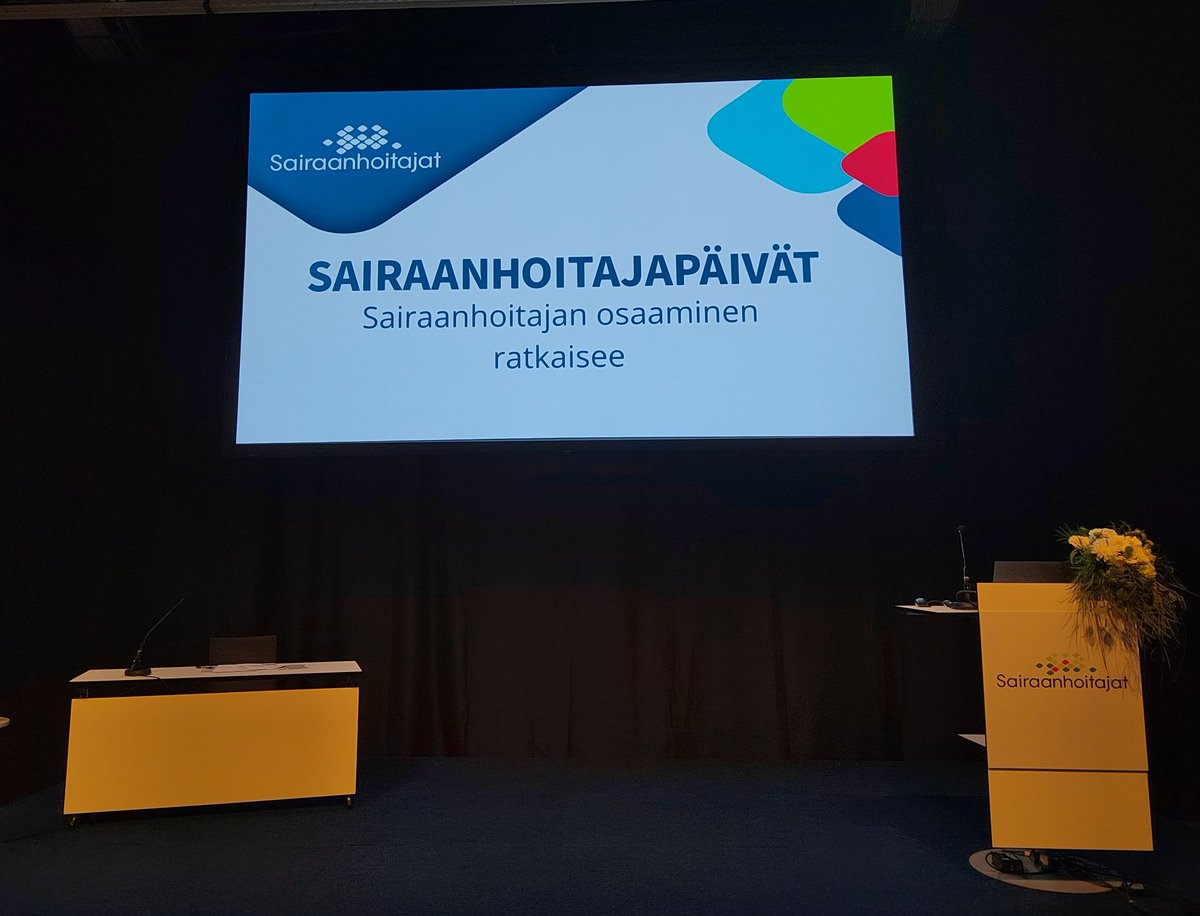 MariPulkkinen's tweet photo. Tänään #sairaanhoitajapäivät @messukeskus. Ilolla mukana puhumassa surusta @Sairaanhoitajat. Tapailin sanoja suremisen taidosta sekä surevan lapsen ja nuoren kannattelevasta kohtaamisesta. Kiitos kuulijoille, hyvää surua ❤️ #suru #HyväSuru #SuremisenTaito https://t.co/U3Z5GLdyVG