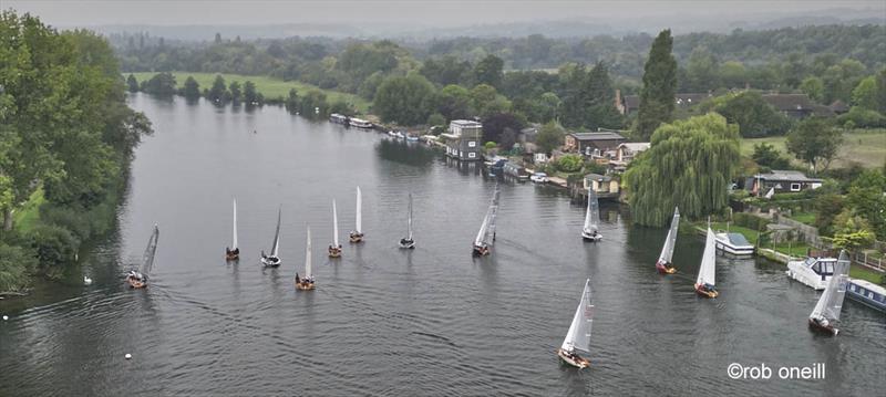 SailWorldNews's tweet photo. Merlin Rocket De May Series & Thames Series, sponsored by Craftinsure, at Upper Thames Sailing Club - @craftinsure @merlin_rocket #MerlinRocket @UpperThamesSC https://t.co/8rgsbfT1tI https://t.co/vqE6LL4Eyz