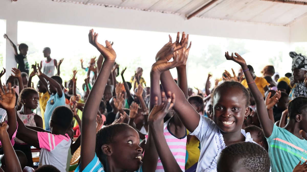 PlanGnb's tweet photo. The 14th of September was an important day for Plan International Guinea Bissau with a visit to the Bafatá region. On the presence of Mr. Rotimy Djossaya (Executive Diretor West and Central Africa Regional) and Mr. Bell'Aube Houinato (Director Mano River Cluster).
#plangnb https://t.co/85gknzFnY3