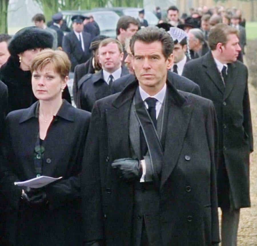 Wow, the #QueueForTheQueen now stretches all the way back to when Pierce Brosnan was James Bond.