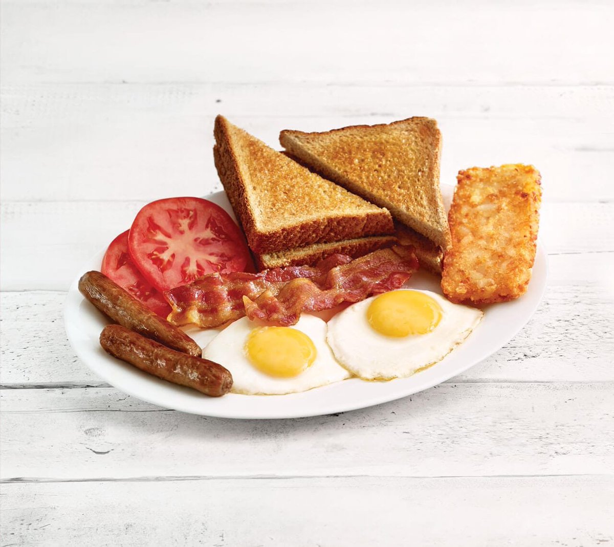 Snail95424960's tweet photo. @PinkishPigeon @hausofdecline @Malaise_But_Fun In the morning u can get fresh 2 egg, 2 toast, bacon/sauage, hash browns and some tomato slices and a decent coffee. Its pretty comparable to a diner breakfast. https://t.co/cAUxA90yoS