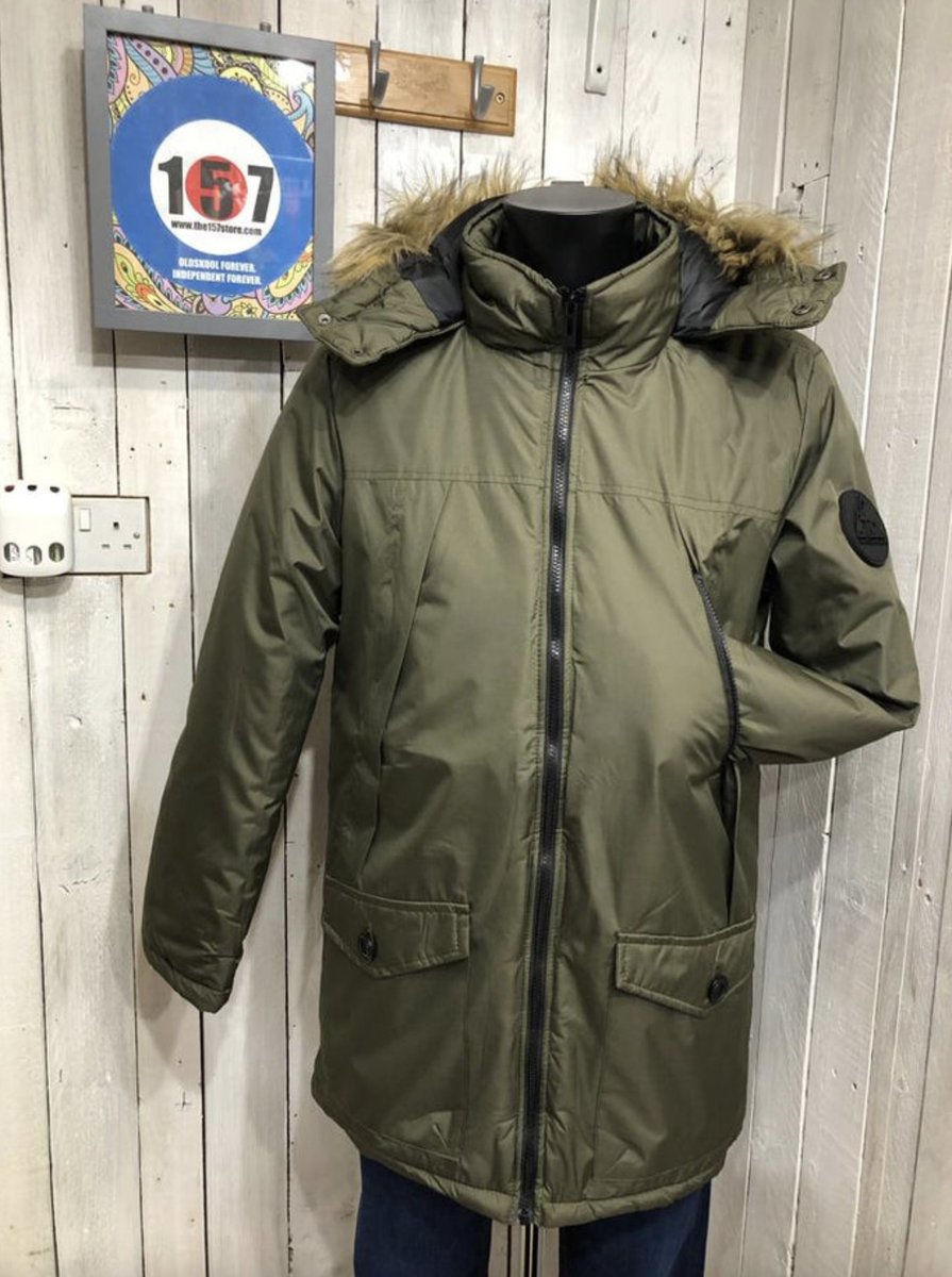 Twitter discounts day 14 🌧

Amazing winter parkas now 51% off, down to £39 each 😱 -> bit.ly/3LeyqeK

No code required, enjoy 👊