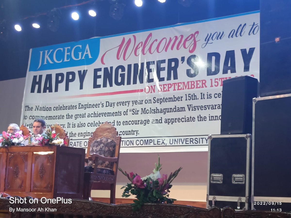 JKPSCLecturers's tweet photo. Happy engineers day. Together we are buildingthis nation.
@jkcega 
@AlokKum36531399 https://t.co/5FZfzRc5QA