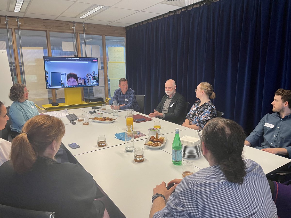bm_architecture's tweet photo. We hosted a #RoundTable on ‘Spatial Considerations for Lowering #Anxiety in Schools’, discussing experiences in supporting #schools and their students going forth from the #pandemic.

Look forward to similar discussions in #Brisbane and #Sydney soon! #education #architecture https://t.co/txyOmQzTkz