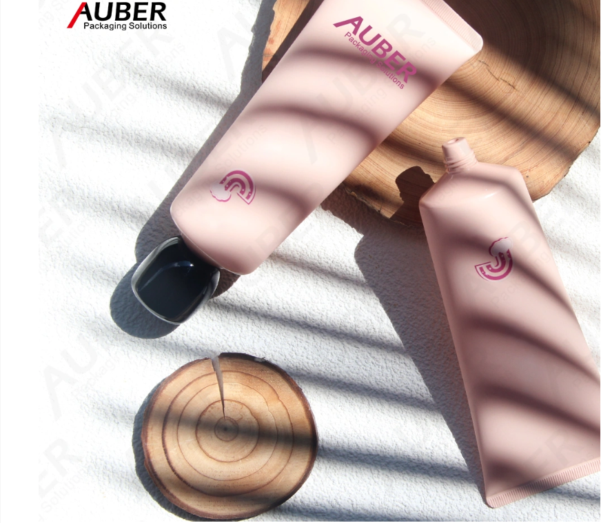 AuberPackaging's tweet photo. How about #packing #moisturizer with D40mm #CosmeticsTube? It's light, portable and price reasonable.
Capacity from 3ml to 400ml are available. Check more details: https://t.co/u1kXgtbq6a
info@cosmetic-tube.com
+86-2038882580
#cosmeticstubes #packaging #facewash #PlasticTubes https://t.co/nLLYXrNM4d