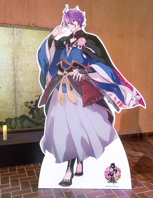 お馴染みのパネルたち。内番歌仙さん本当に嫌そうな顔してるな〜 