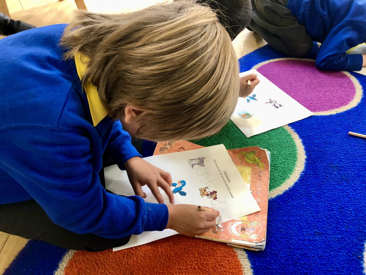 JamesBrindleyPS's tweet photo. Wow! Check out Reception’s writing today! They’ve all completed their first piece of independent writing and understandably their teachers are very proud of them. #TeamReception 📚✏️ https://t.co/wbiWQewlr8