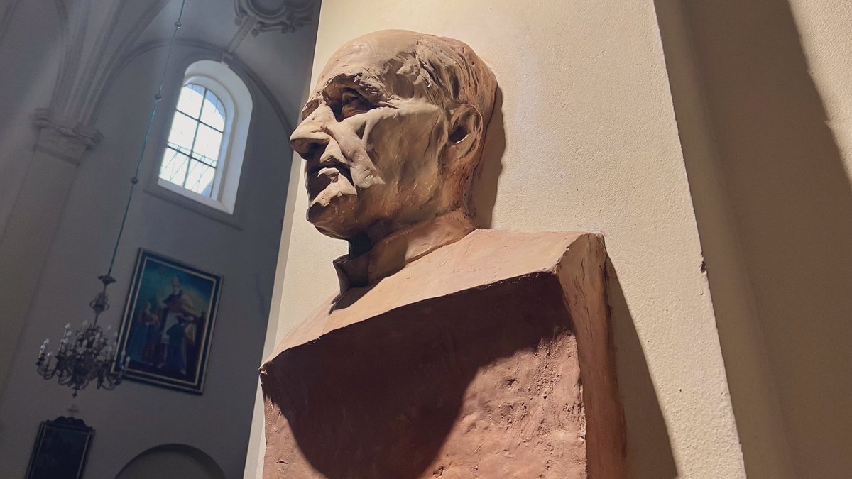 xRajchel's tweet photo. Poświęcenie TABLICY pamiątkowej
W piątek (16.09) ▫️ o godz. 19.00
w jarosławskim opactwie ks. abp A. Szal odprawi Mszę św. o promieniowanie przykładu życia ks. prał. Mariana Rajchla na kolejne pokolenia kapłanów i świeckich .. https://t.co/JgSMIJImuI