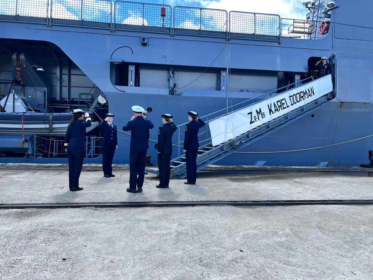 COM_SNMG1's tweet photo. Upon arrival in Lisbon Commander #SNMG1 disembarked HNLMS Karel Doorman, since the support and supply vessel soon will leave the deployment. As of yesterday HNLMS Tromp hoisted the commanders flag, indicating she took over the Flag Ship duties. #StrongerTogether https://t.co/turkIikCer