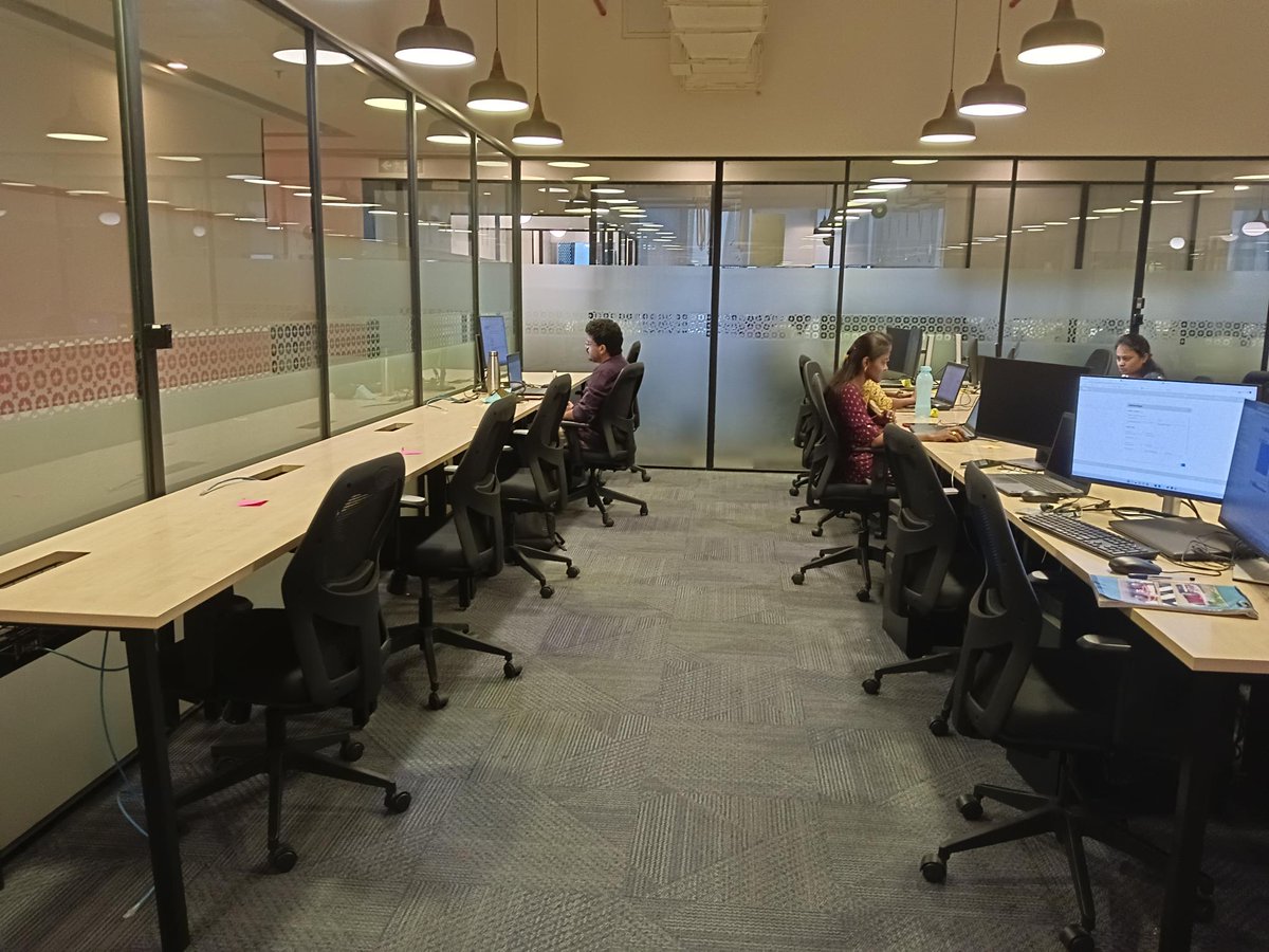 Nations_India's tweet photo. The best way to describe our new coworking office space at @CoWrks Skyview #Hyderabad is that it really promotes a friendly and relaxed atmosphere while working.
These are our customized employee work studios meeting every requirement and detail you can imagine.
#newworkspaces https://t.co/e1RxSsjqSj