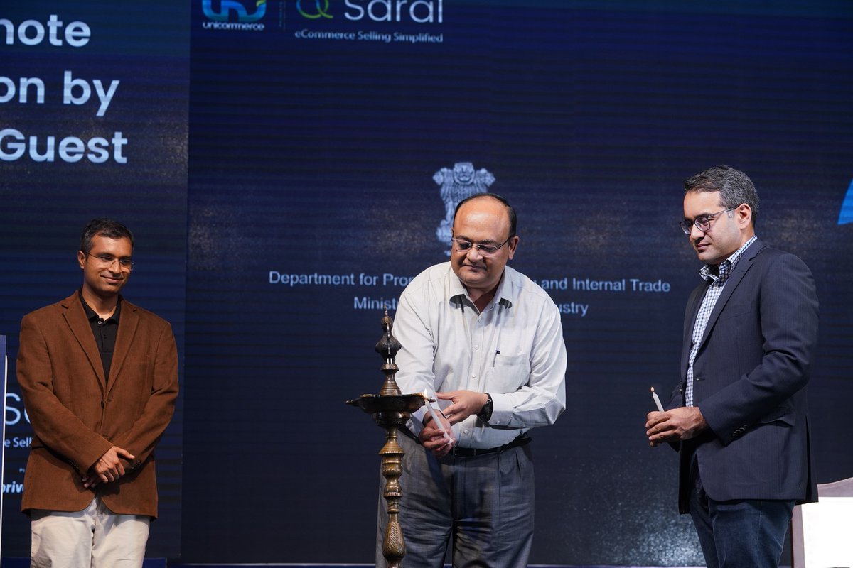 Unicommerce_'s tweet photo. #Saral2022: It was a pleasure for @Unicommerce1 to host Shri @anilarch, Additional Secretary, @DPIITGoI, @DoC_GoI as Chief Guest for #Saral2022
#saral2022 #ecommercesellingsimplified #ecommerceseller #dpiit #ministryofcommerce #ondc #snapdeal #acevectorgroup https://t.co/YypSTUcBAX