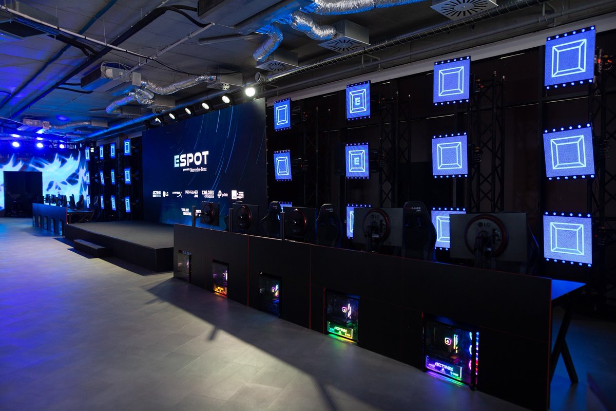 After a long hiatus, the boys are back in action this weekend for another CoD2 LAN! 

🖥️ Boomers Play LAN
🌎 Warsaw, Poland 
📅 16th September - 18th September

htN 🇬🇧
vioqor 🇳🇱
serenity 🇳🇱
iconz 🇳🇱
rAvezor 🇮🇱

GL HF to all teams 🏆