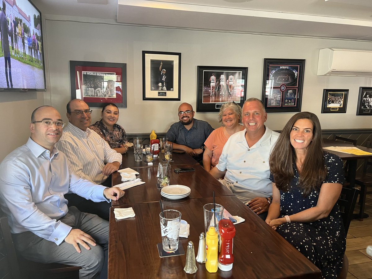 SANDRISCANO's tweet photo. Do you know it is #PawtucketRestaurantWeek! Thank you Coastal1CU & @NRI_Chamber for joining us yesterday for a luncheon at T.O’s Bar & Grille -Mayor @DonGrebien supporting small businesses and thanking our partners in the community! @RobertoHMoreno @Kimberl65953821 #FlavorFirst https://t.co/kbLGFXPqet