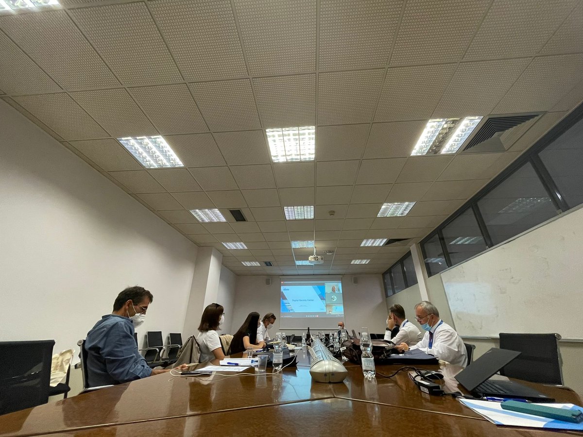 i3 group | FBK tweet media