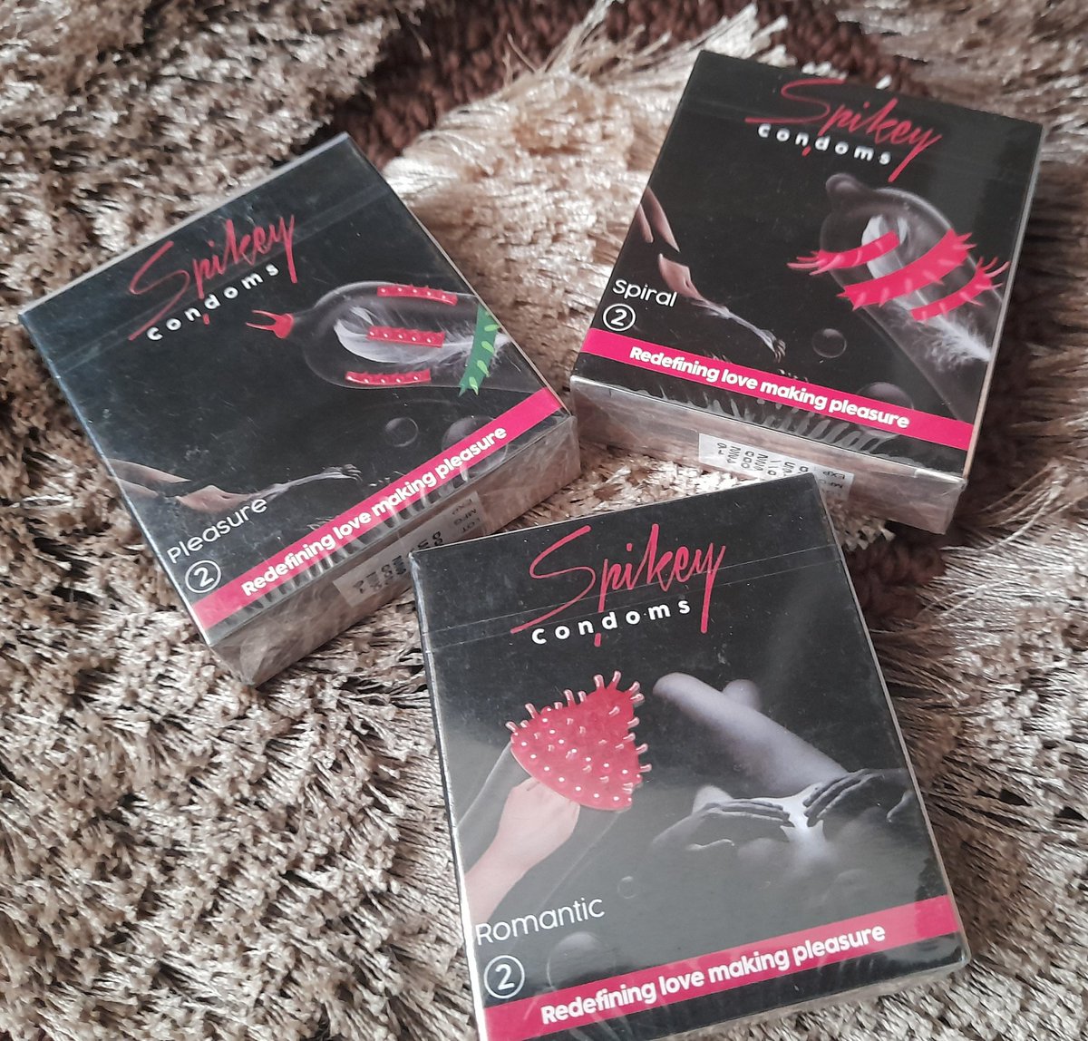 SpikeyCondoms tweet media