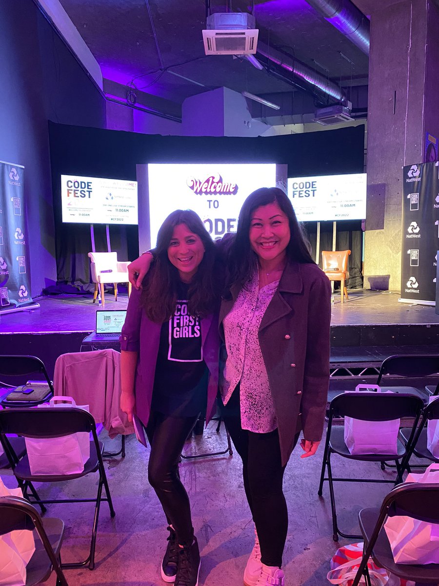 Changing the world one female coder at a time with @anna_brailsford at #CodeFest2022 - so proud that @NatWestGroup is headline sponsor for this amazing event!!! @Tech_She_Can 👩🏻‍💻❤️🤖