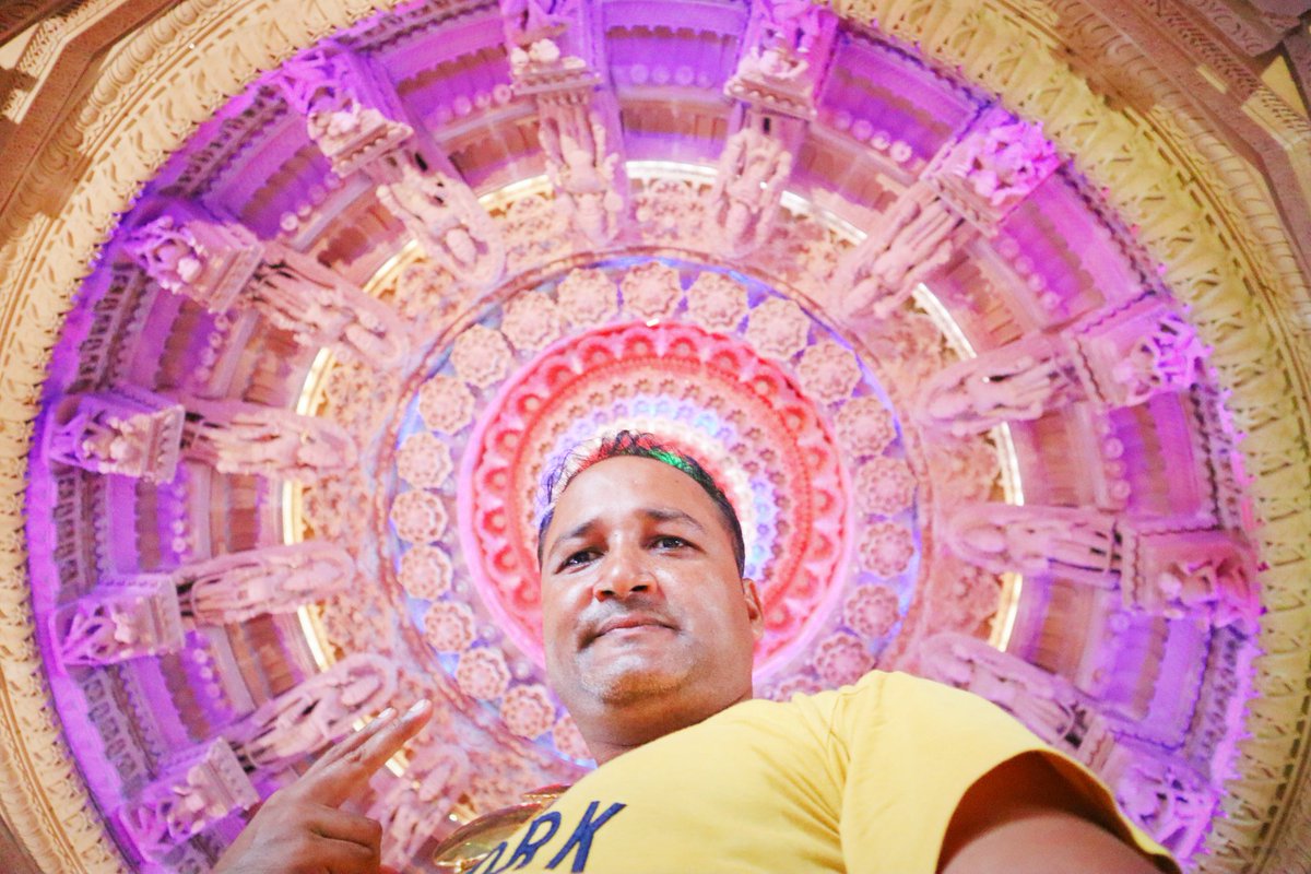 manish2644's tweet photo. SHREEMANN " TEMPLE "SILVASSA #silvassa #shreemannmandir #Subscribe #myyoutube #channel #kamallondamanish https://t.co/XXmbBKqd87