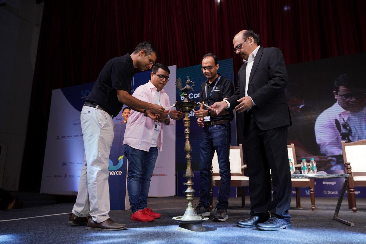 Unicommerce_'s tweet photo. #Saral2022: It was a pleasure for Unicommerce to host @shireeshjoshi, Chief Business Officer at Open Network For Digital Commerce ( @ONDC_Official ) at #Saral2022 as Guest of Honor.
#saral2022 #ecommercesellingsimplified #ecommerceseller #ondc #acevector https://t.co/kDIr5VGs43