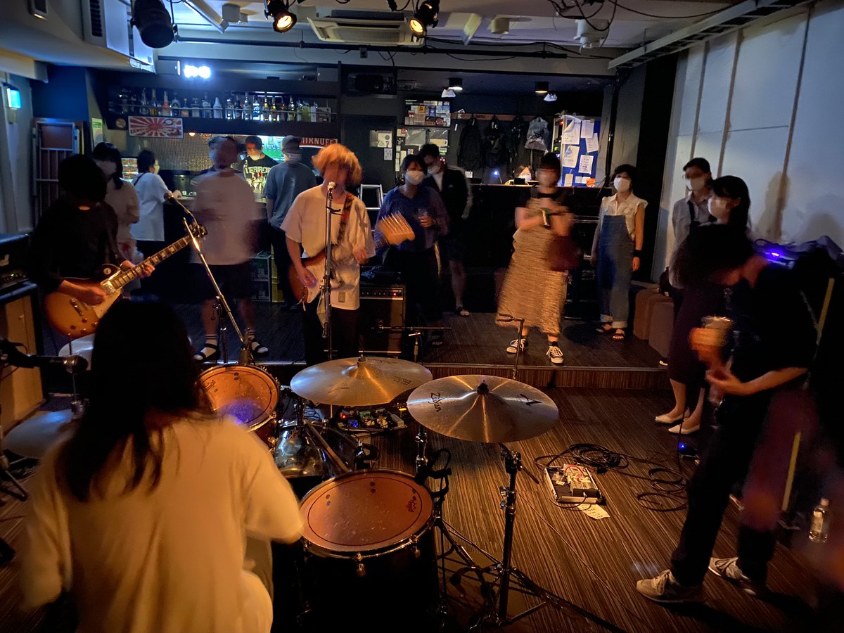 free_or_all's tweet photo. 昨日は楽しかった。
みんなありがとう。
#神々のゴライコーズ
#sickufo
#MUSHS
#PISQAL https://t.co/LxyRuAVnL7