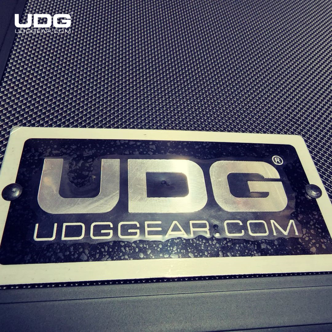 udggearcom's tweet photo. Thank you @x_x_morris for your purchase of The UDG Ultimate Pick Foam Flight Case Multi Format L Black 

#UDG #UDGGEAR #Deejay #Producer #DJLIFE #UDGonTheRoad #DJonTour #UDGreGram #djcase #djequipment #pickfoam #pioneerdj #ddj400 #serato #traktordj #rekordbox https://t.co/Vk3aB4YN3R