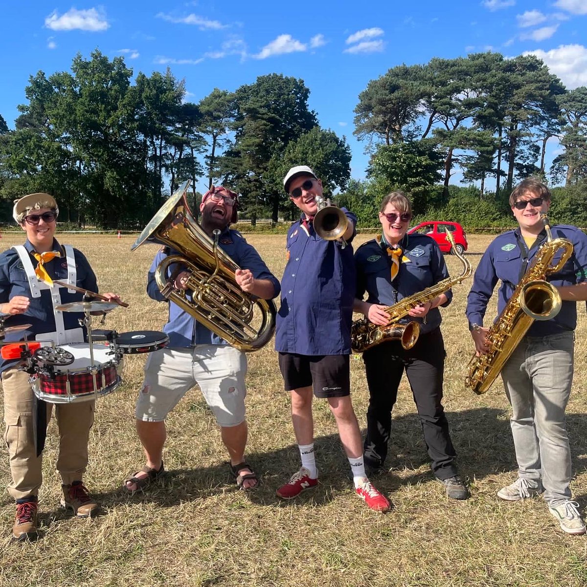 redmond_centre's tweet photo. Joining us at #HiddenRiverFestival on Sat 24 Sept? We’re starting to announce performing acts + great street food & stallholders. The fest is FREE & open to all. 3 performers to start:
#Bozard
@goldilocksente1
@HotSauceBrass
See you there!
#WoodberryDown #Hackney #London https://t.co/5wQBxQUbhb