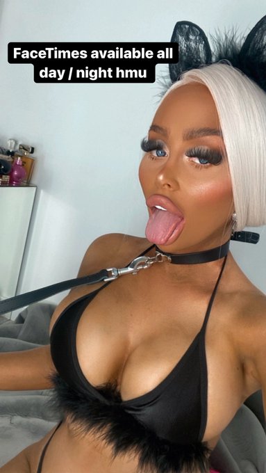 FaceTime me 💕💕 https://t.co/STLu5QrNYX