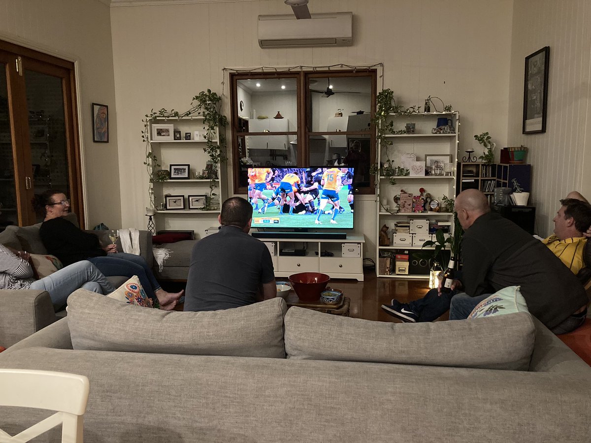 safeexpectation's tweet photo. Enjoying the @wallabies with a 🍷 and good friends. #aussieaussie #BledisloeCup https://t.co/9t4cE8He97