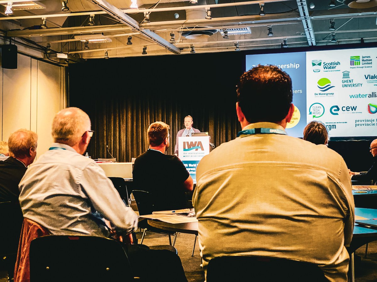 Hein Molenkamp fascinated the audience with the unique ecosystem that is <a href="/Watercampus/">WaterCampus</a>  #Leeuwarden. Stefan Bergsma spoke about the importance of cluster collaboration. 

Also Ruth McNeil highlighted the importance of the Water Test Network, a partner project #WorldWaterCongress