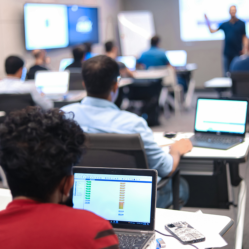 nmkelectronics's tweet image. #happeningnow

@BosePro Control Space Level I &amp;amp; II training with Biju Abdul Majeed at NMK Electronics Trading LLC

#controlspace #bosepro #bose #training #audio