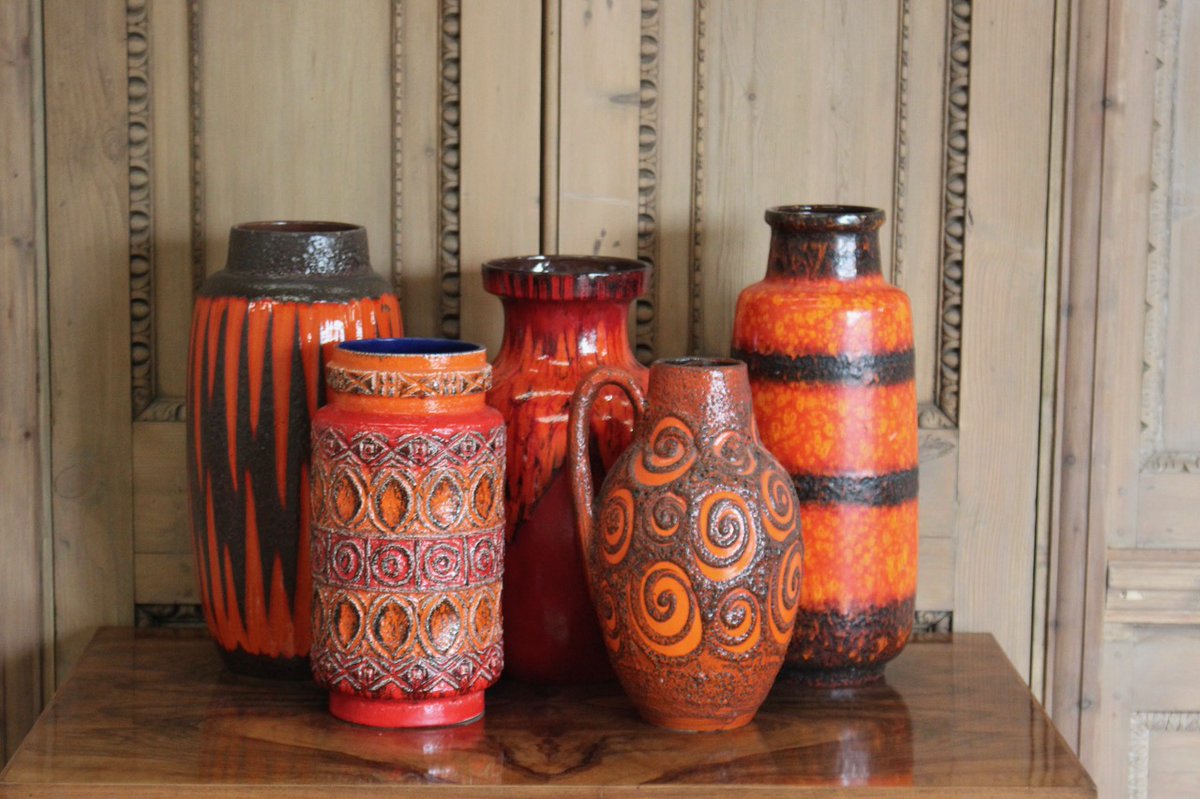 Set of Five Circa 1960s /70s German Glazed Ceramic Vases

bit.ly/3LhXrpk

#ceramicvases #antiquevases #antiqueceramics #decorativeantiques #homedecor #design