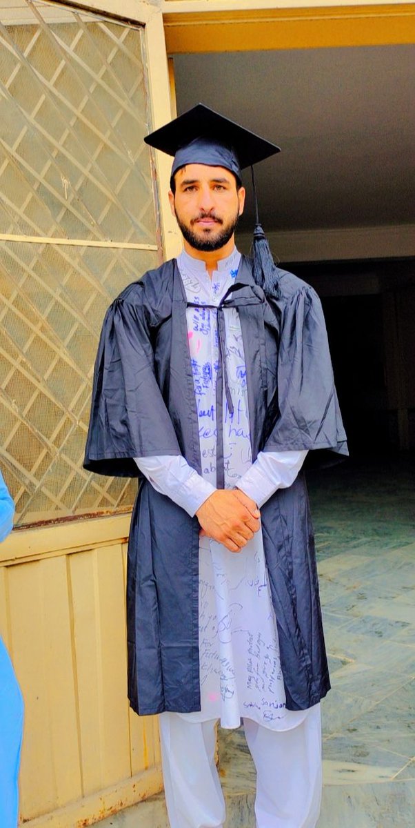 abdulha08164356's tweet photo. #Signature_Day✍️
The future belongs to those who believe in the beauty of their Dreams❣
️𝐀𝐥𝐡𝐚𝐦𝐝𝐮𝐥𝐢𝐥𝐥𝐚𝐡! 𝑭𝒊𝒏𝒂𝒍𝒍𝒚 unofficially 𝑮𝒓𝒂𝒅𝒖𝒂𝒕𝒆𝒅!🎓
(BS Electronics)
#Last_Day
#Signature_Day
#Best_Wishes_For_All
#BSELCT
#Batch2018_2022
#UniverstyOfBuner🙌 https://t.co/oaPuHTB3EK
