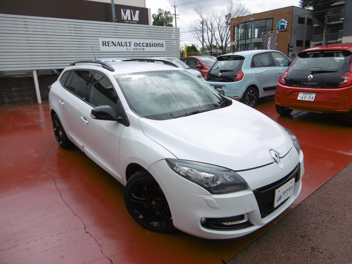 renault_okazaki's tweet photo. @PTF_MEGANE ちなみに2014年1月当時の新車価格は3,190,000円(5%税込)でした！ https://t.co/fmmRDGDdoK