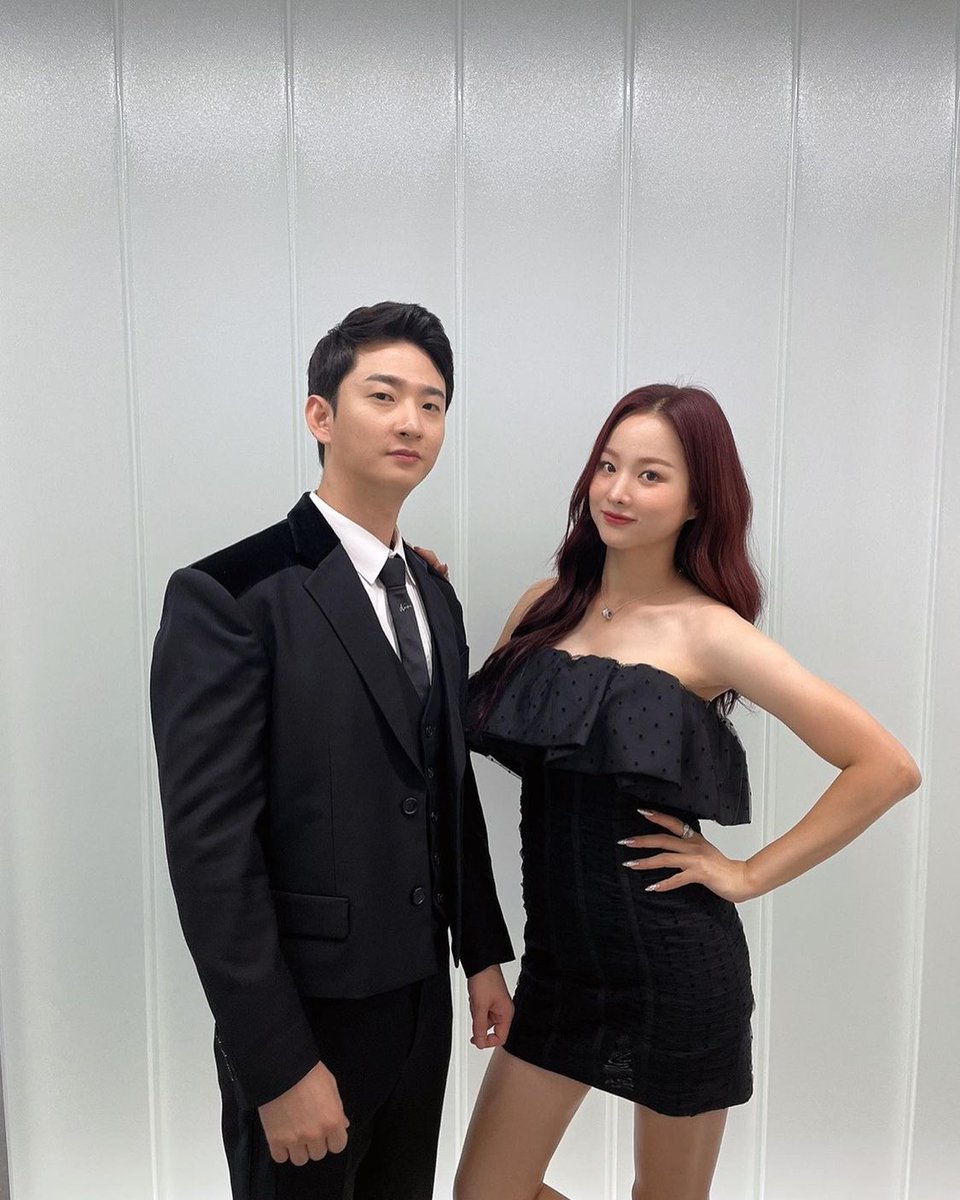 exidglobal_'s tweet photo. [220915] Solji and Juseung will be on #SBS #DNAsinger #FantasticFamily 
🔥King of Kings🔥 Tonight at 9PM (KST) 

#EXID #이엑스아이디 #Solji #솔지 
@EXIDofficial @Solji__Official https://t.co/WrIrghwRTZ