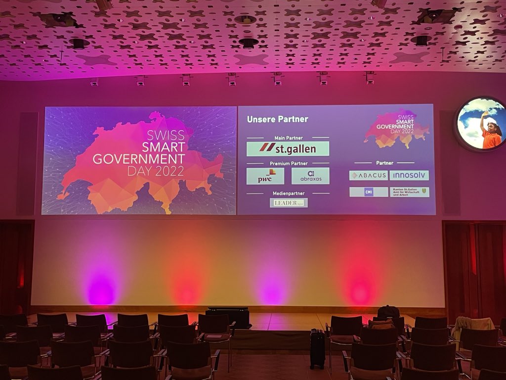 LukasZumbrunn's tweet photo. Incredible inputs already this morning at the Swiss Smart Government Day #sagd22! Excited for the afternoon and intresting discussions on #ServiceModels in the public sector. https://t.co/uW5TCDxVae