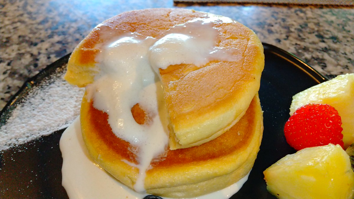 僕の場合はセンシティブ固定されちゃってるのでもう手遅れだと思うけど、せっかくなのでパンケーキ、僕もやってみるw( '∀`)

これは椿サロンで食べた「北海道ほっとけーき」!
めちゃ美味しかったです♪(๑'ڡ`๑) 