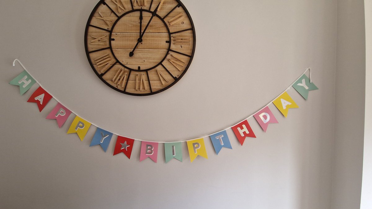 stephencleary14's tweet photo. @Tesco @TescoIrl 

Someone forgot to spell check the banners!  Celebrating our sons bipthday 🤣🤣 https://t.co/SLXDfKhmsb