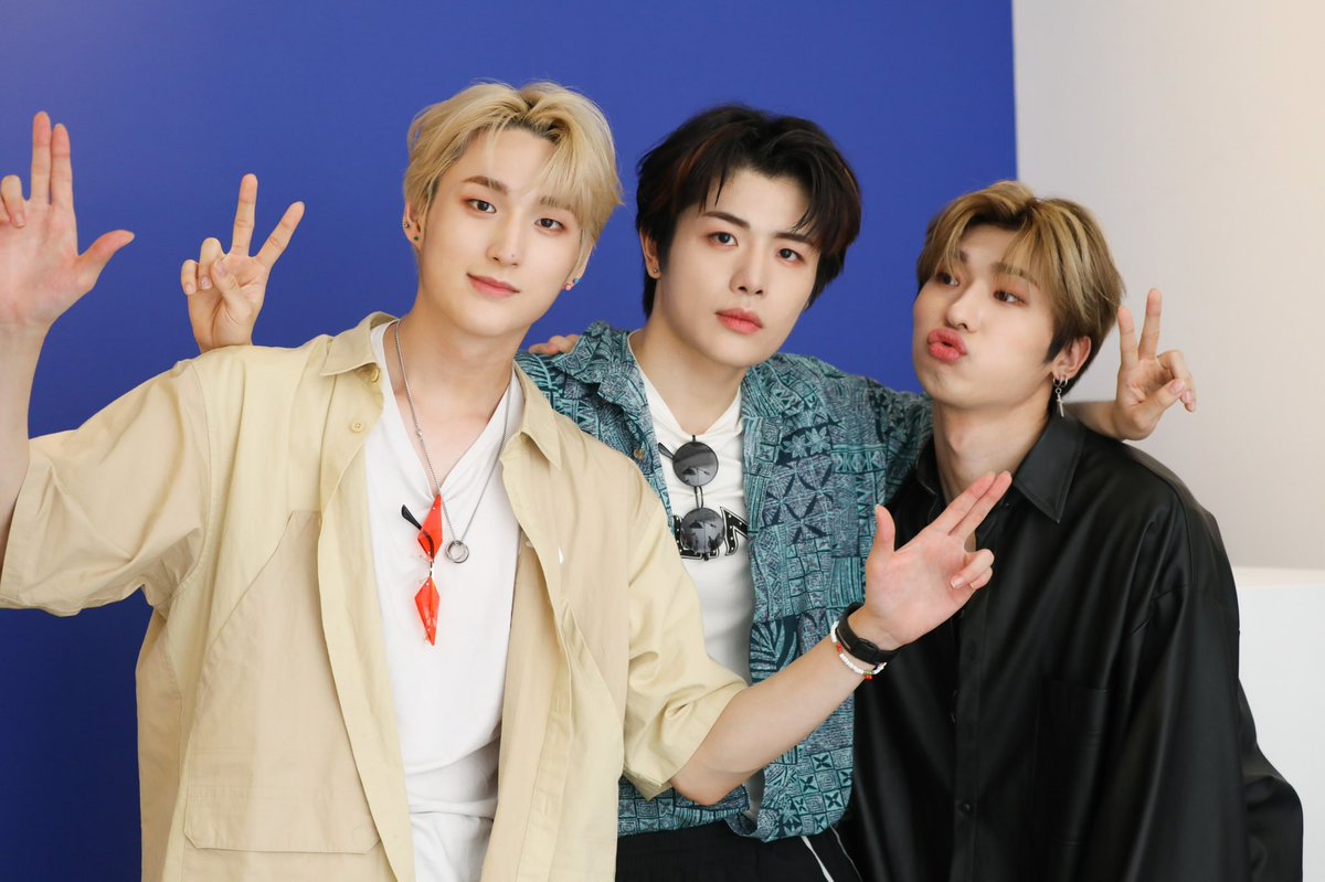 OCJNEWBIES's tweet image. 'REALLY REALLY' Behind Photos 📸
#OCJNEWBIES
#BEOMSOO #범수 #RICKY #리키 #DAVIN #다빈
#OCJENT #ONECOOLJACSO #원쿨잭소