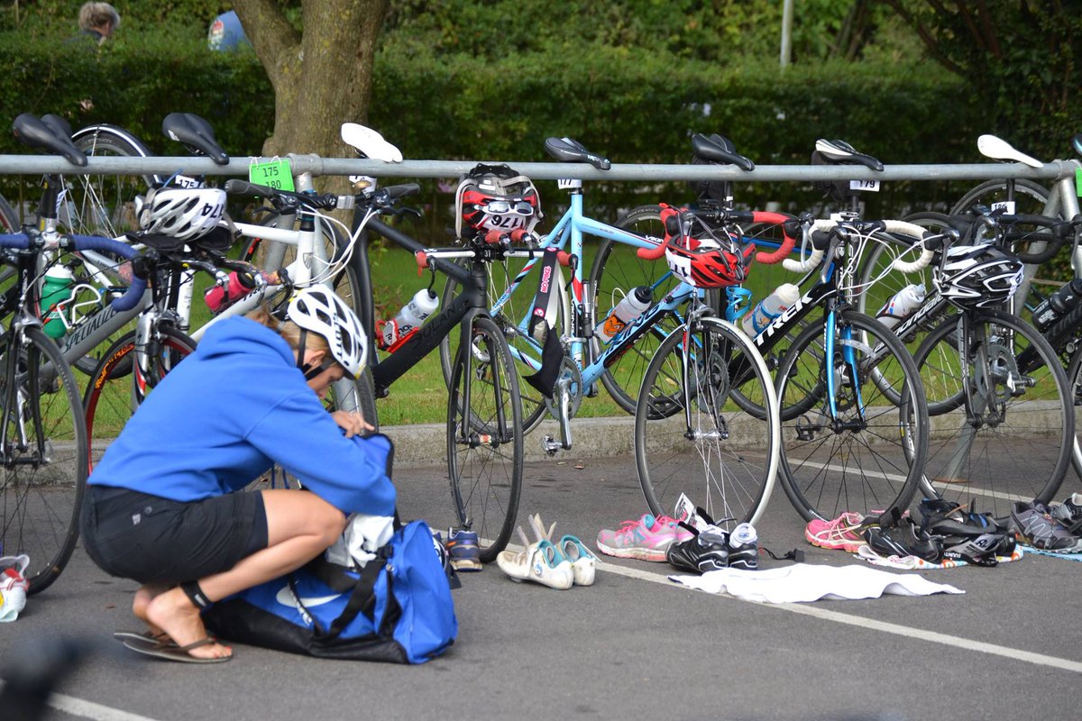 RaceNationEvent's tweet photo. It's almost the 1st Langport #Triathlon under our banner! ๐ฅณ
๐ Read all info https://t.co/1cLw2OnMHk
๐จโ๐ฉโ๐งโ๐ฆ Spectators welcome, especially by the finish line
๐ฅFit your bike with a bottle cage & bring a drinking vessel for water stations - we're #cupless #plasticfree
GOOD LUCK https://t.co/maxbrjKWd8